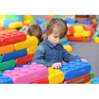 Briques Geantes ESDA