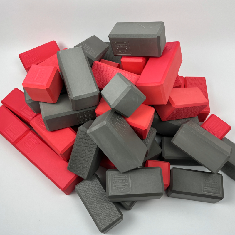 blocs souples pour crèches, aires de jeux et écoles. Fabriqué en mousse. blocs souples pour crèches, aires de jeux et écoles. Fabriqué en mousse.