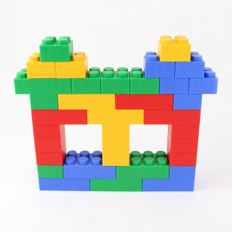 Blocs de construction souples uniques en matériau antibactérien, sans danger pour les bébés à partir de 3 ans. Blocs de construction souples uniques en matériau antibactérien, sans danger pour les bébés à partir de 3 ans.