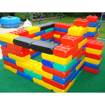 Briques Geantes ESDA