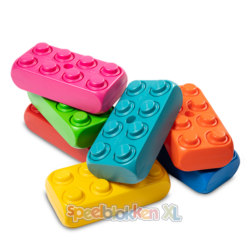 De grands blocs ESDA pour créer des créations super grandes pour les enfants